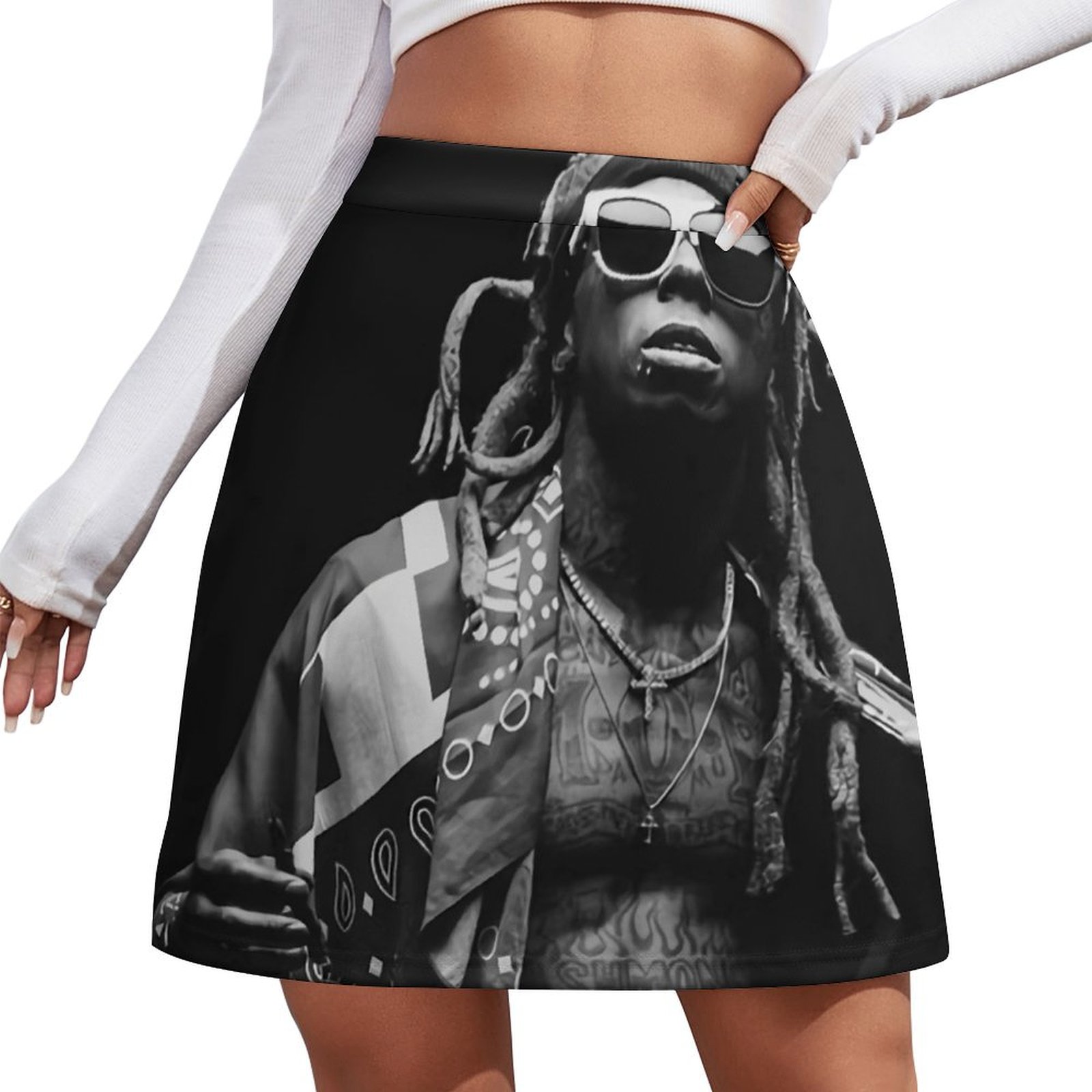 Summer Clothing Trends For Women 2026 - Lil Black Mini Skirt sexy skirt